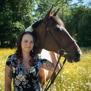 Meet your Posher, Julia